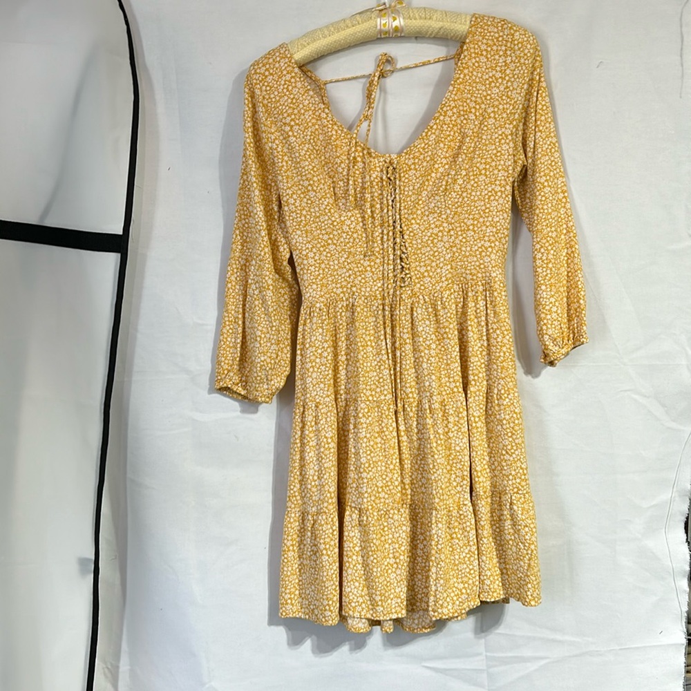 Hollister floral dress xs
